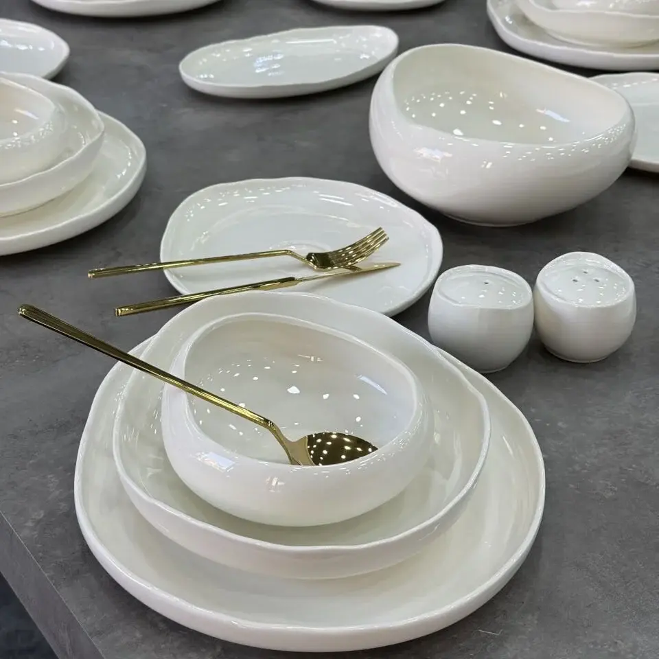 ACAR PLANET COLLECTION 29 PRÇ YEMEK TK