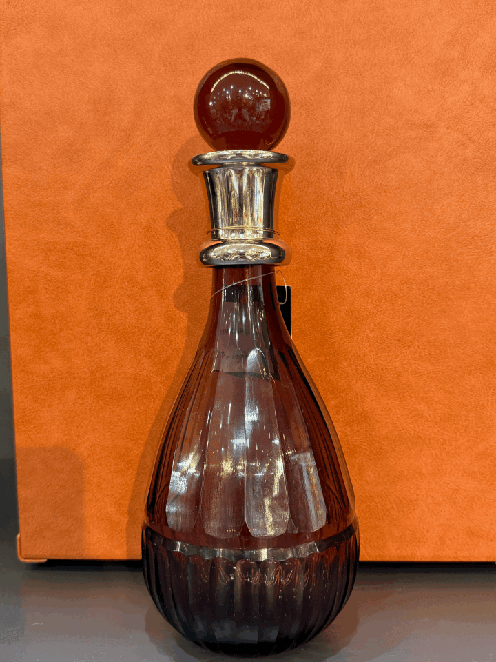 LAMADORE POTION PURPLE COLOR BOTTLE