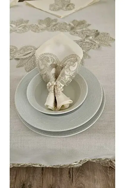 Lüx Gardenya Keten 8 Kişilik 18 Parça Ağır Dantelli Leke Tutmaz Masa Örtüleri -160x200...160x300