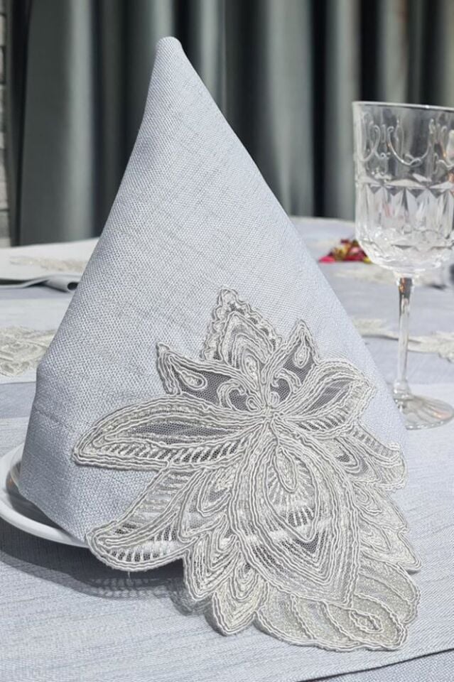 LOTUS Gardenya Lux Köşe Dantelli Masa Örtüsü 160*260 Gri